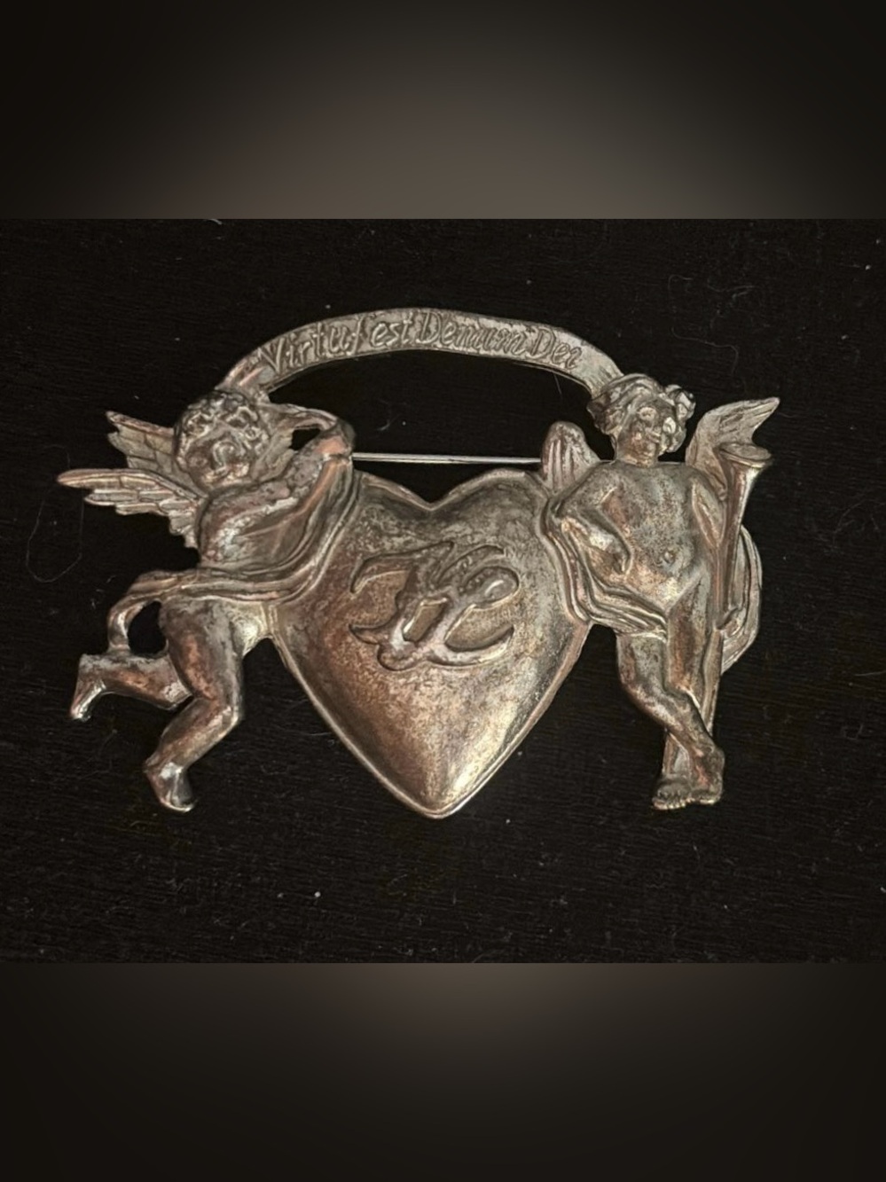 Rare Karl Lagerfeld Virtuf Est Denum Vintage Heart Angel Silver Brooch